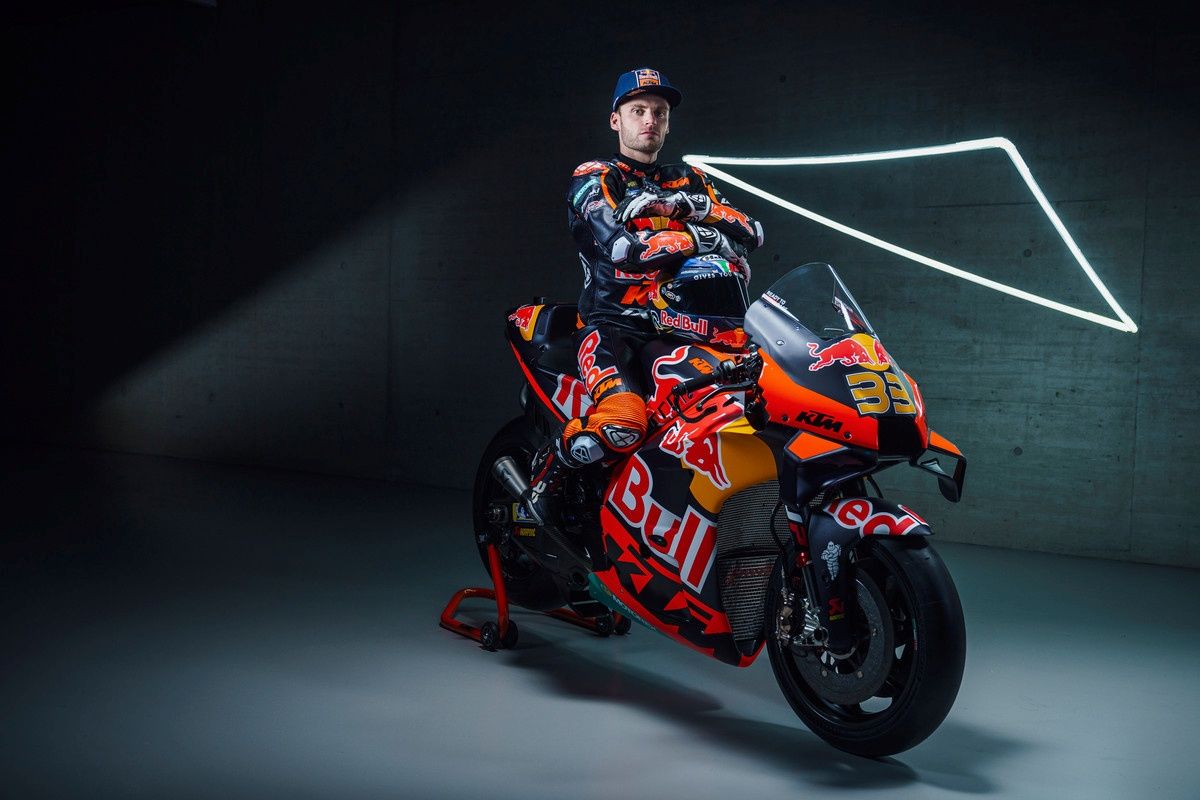 KTM RC16 Factory Red Bull MotoGP 2022 Brad Binder Miguel Oliveira 88