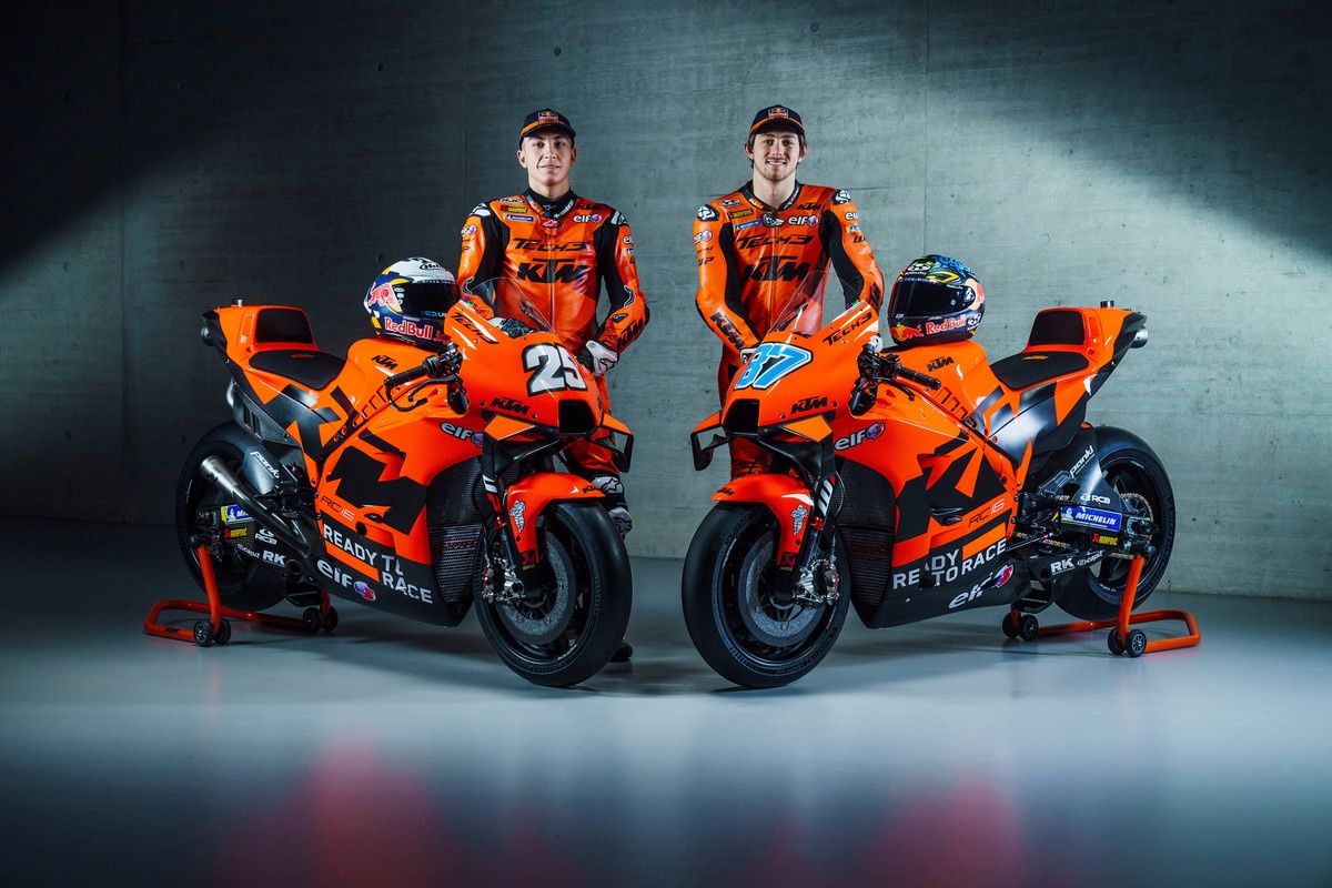 KTM RC16 Factory Tech3 MotoGP 2022 Remy Gardner Raúl Fernández 92