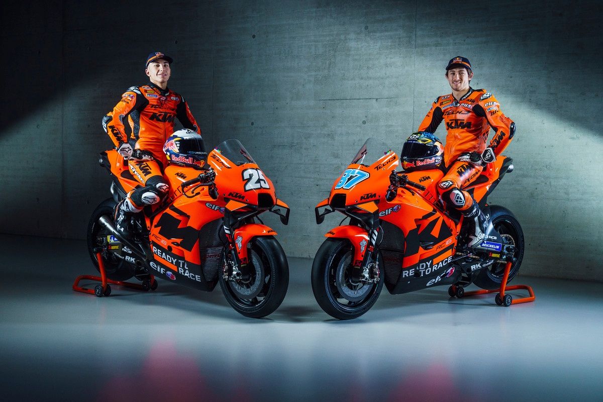 KTM RC16 Factory Tech3 MotoGP 2022 Remy Gardner Raúl Fernández 97