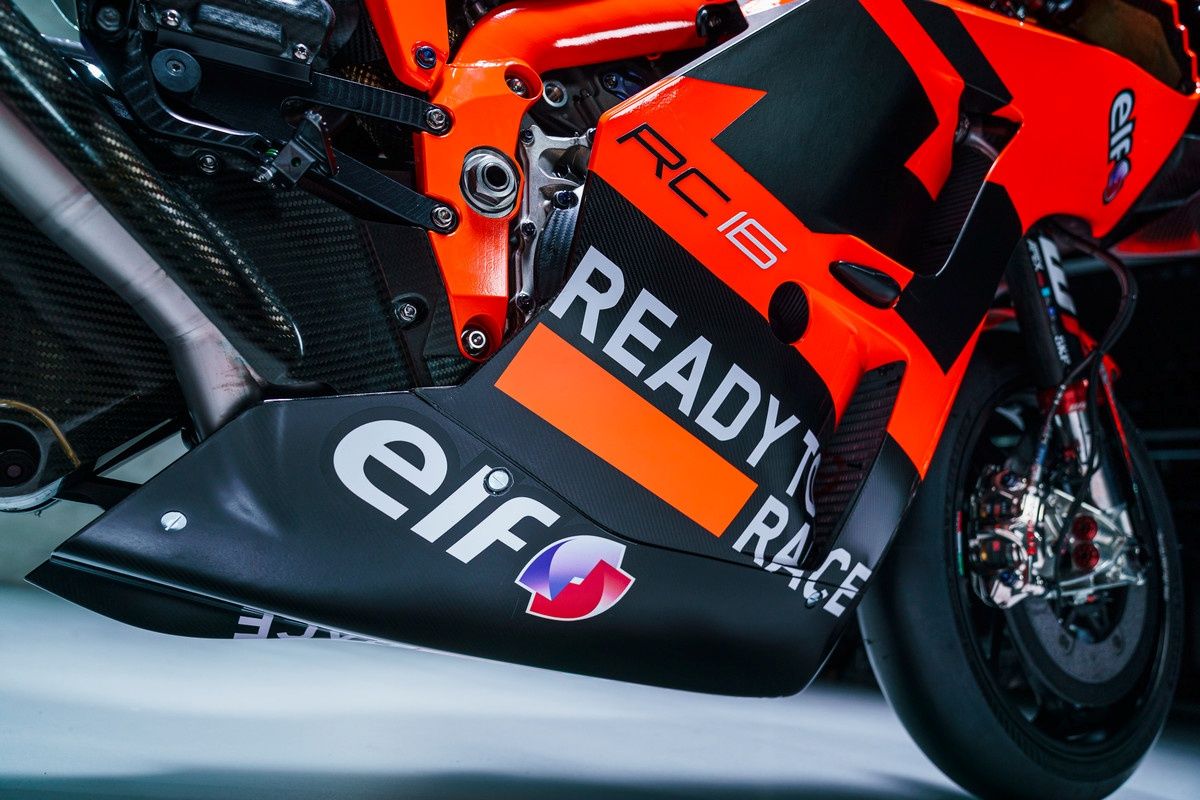 KTM RC16 Factory Tech3 MotoGP 2022 Remy Gardner Raúl Fernández 14