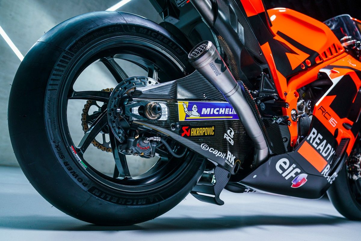 KTM RC16 Factory Tech3 MotoGP 2022 Remy Gardner Raúl Fernández 17