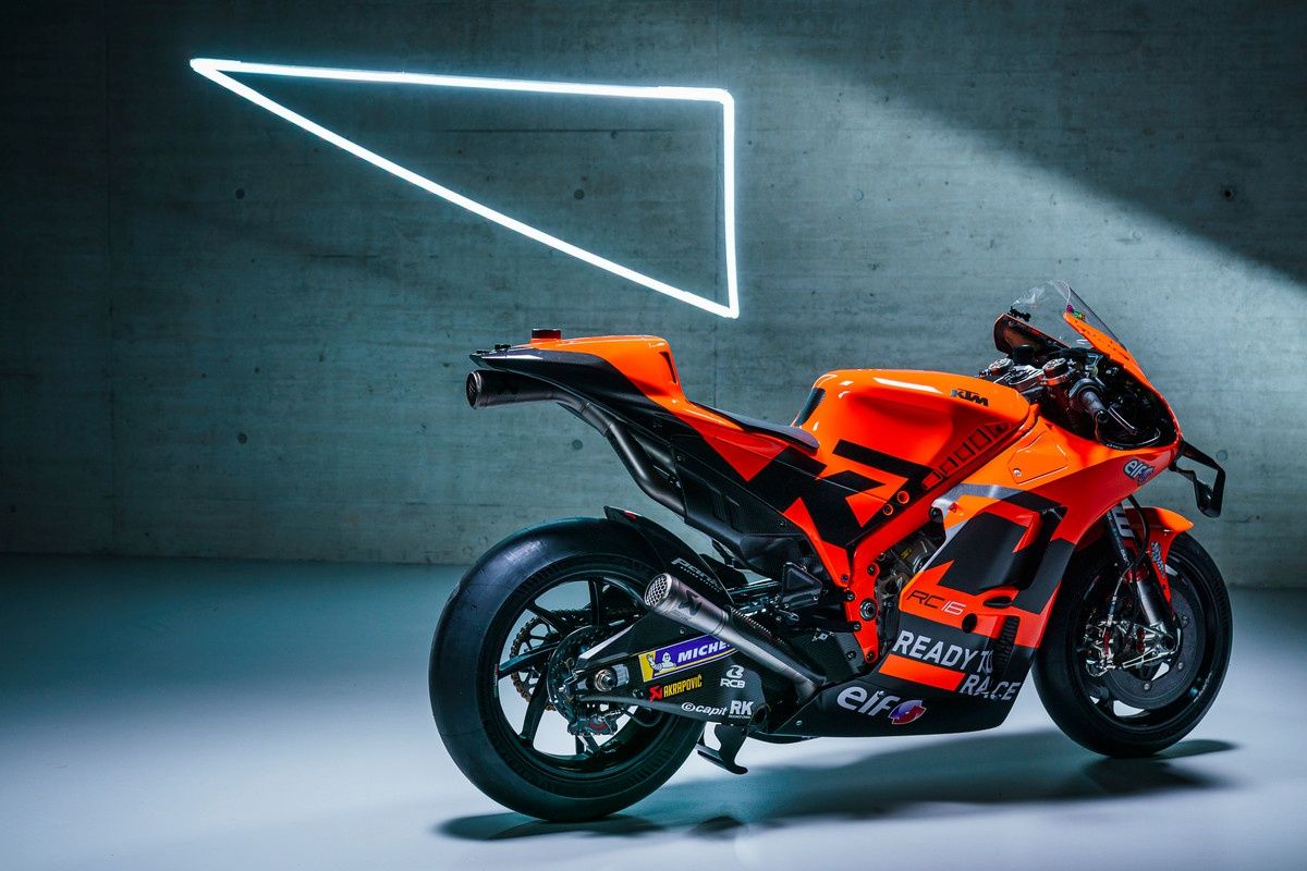 KTM RC16 Factory Tech3 MotoGP 2022 Remy Gardner Raúl Fernández 21