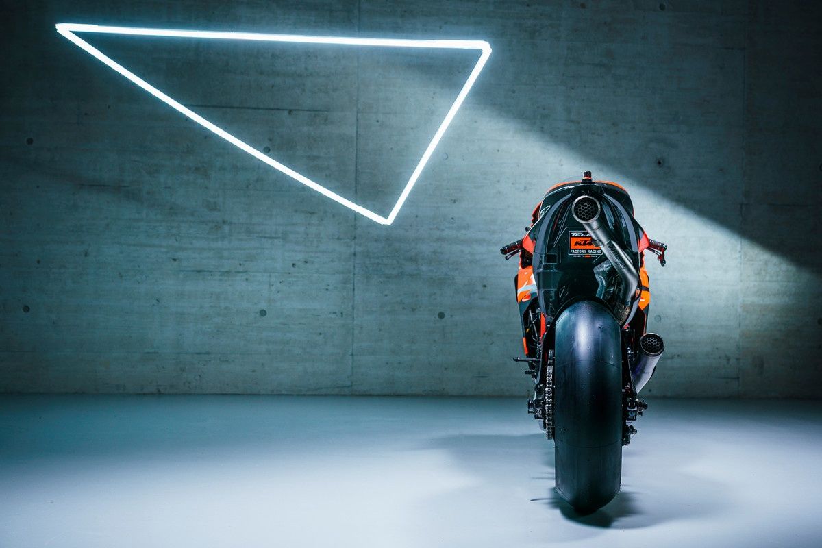KTM RC16 Factory Tech3 MotoGP 2022 Remy Gardner Raúl Fernández 23