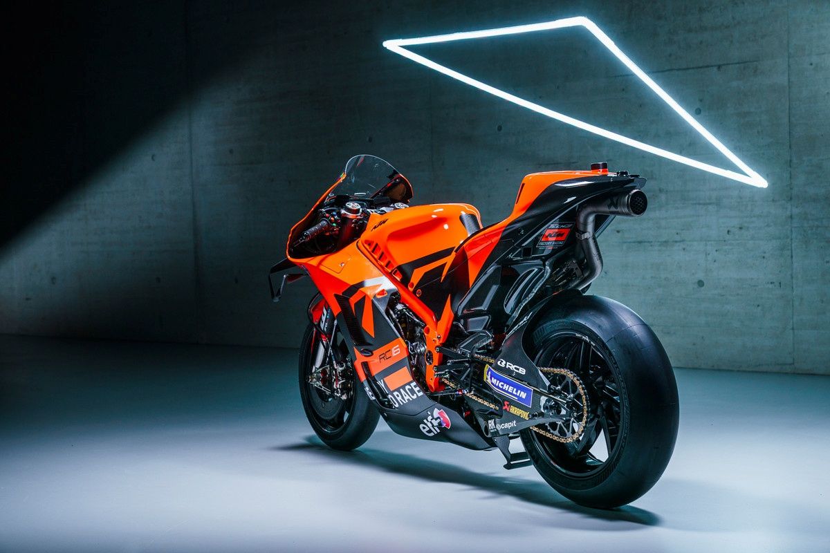 KTM RC16 Factory Tech3 MotoGP 2022 Remy Gardner Raúl Fernández 24