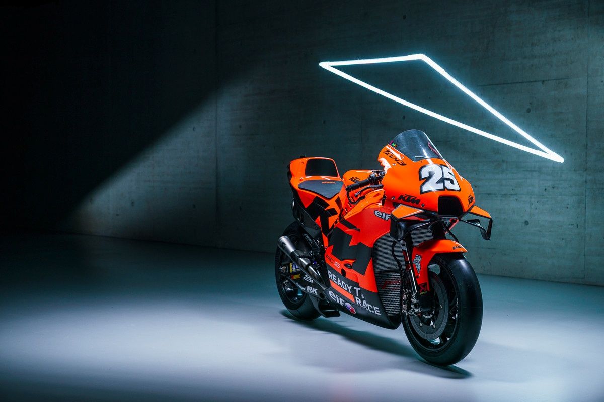 KTM RC16 Factory Tech3 MotoGP 2022 Remy Gardner Raúl Fernández 30