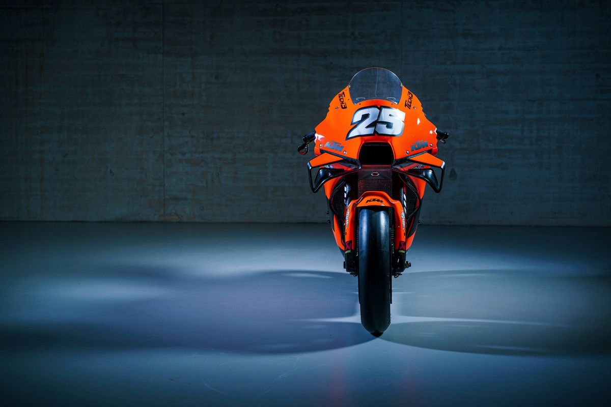 KTM RC16 Factory Tech3 MotoGP 2022 Remy Gardner Raúl Fernández 41