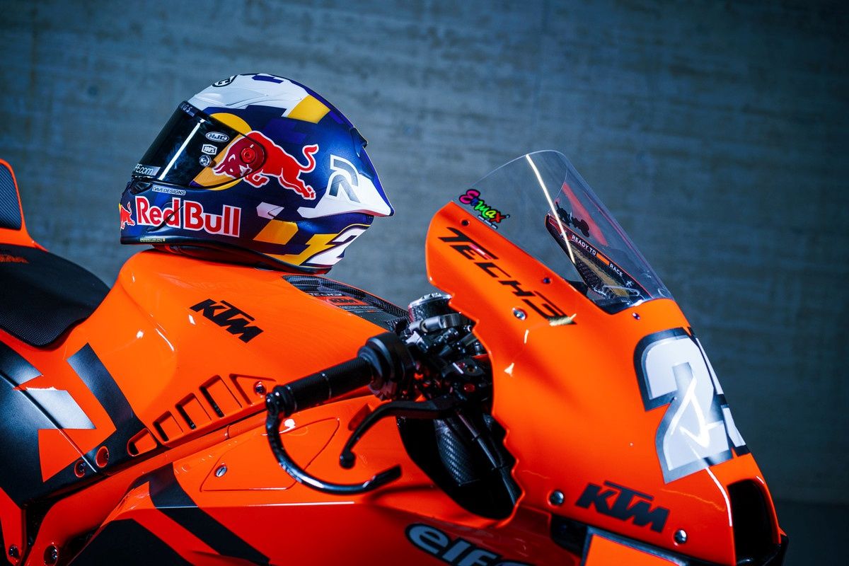 KTM RC16 Factory Tech3 MotoGP 2022 Remy Gardner Raúl Fernández 43