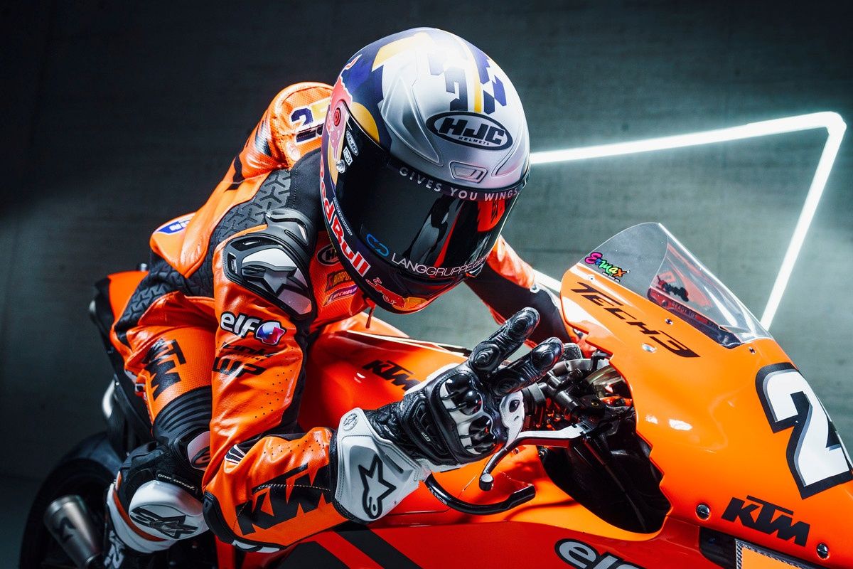 KTM RC16 Factory Tech3 MotoGP 2022 Remy Gardner Raúl Fernández 54