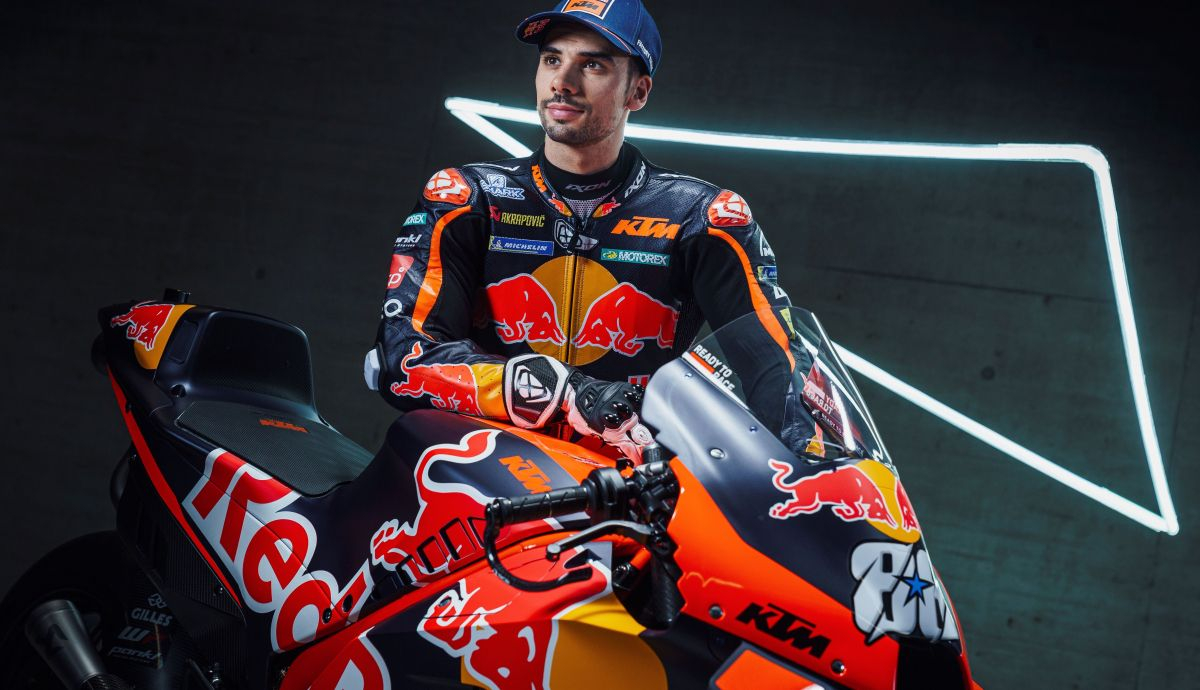 Miguel Oliveira afronta en 2022 su cuarto año en MotoGP, todos con KTM y el segundo en el Red Bull Factory Racing Miguel Oliveira afronta en 2022 su cuarto año en MotoGP, todos con KTM y el segundo en el Red Bull Factory Racing