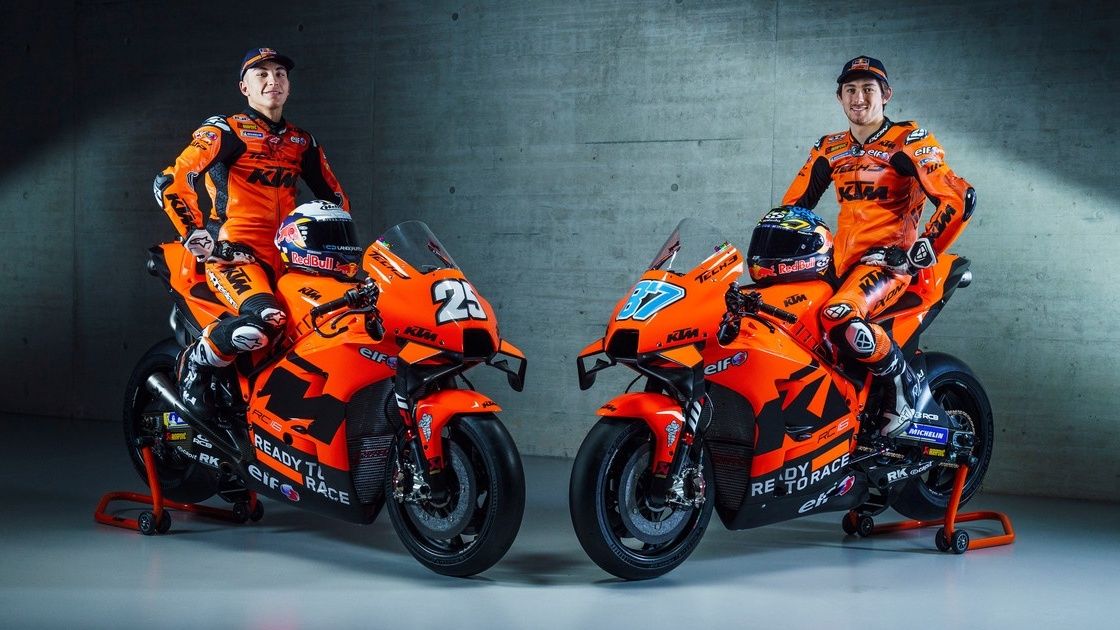 Las KTM RC16 del Factory Tech3 que llevarán en MotoGP 2022 Remy Gardner Raúl Fernández