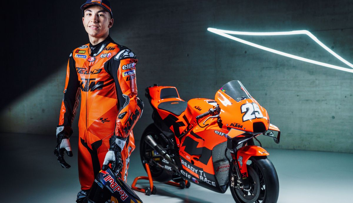 Raúl Fernández debuta en MotoGP en 2022 con la KTM RC16 del Tech3 Factory Racing Raúl Fernández debuta en MotoGP en 2022 con la KTM RC16 del Tech3 Factory Racing