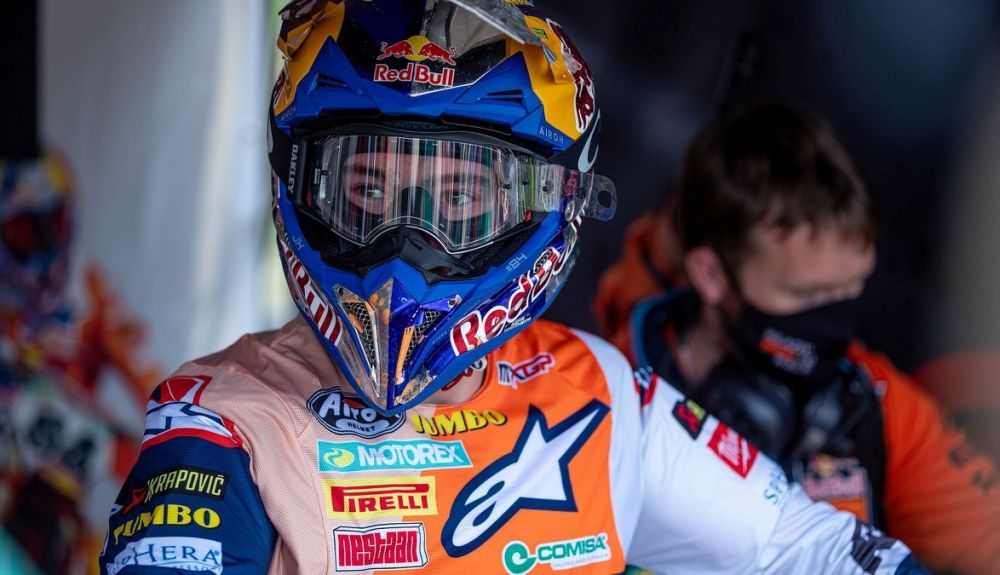 Jeffrey Herlings es duda para el inicio de MXGP 2022 tras lesionarse el tobillo izquierdo Jeffrey Herlings es duda para el inicio de MXGP 2022 tras lesionarse el tobillo izquierdo