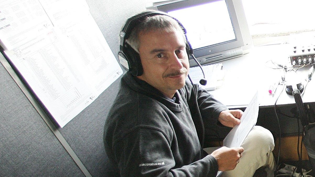 Dirk Raudies como comentarista en 2005. Fuente: Gold & Goose