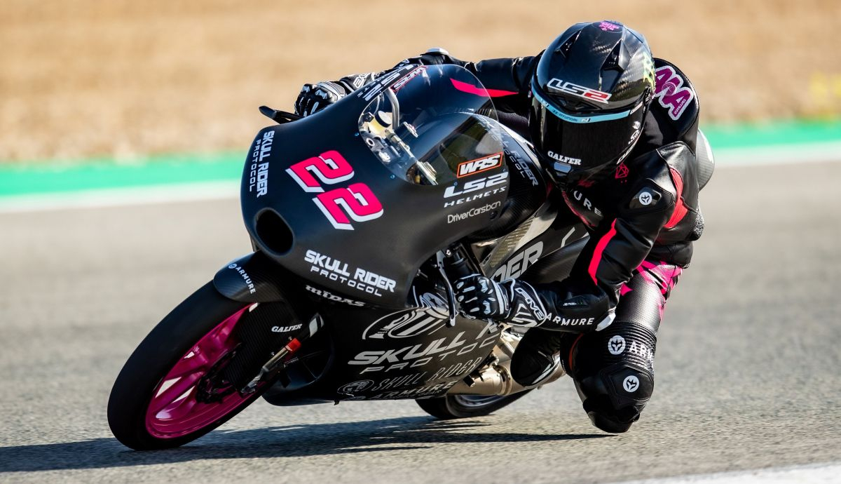 Ana Carrasco ha vuelto a subirse a una Moto3 seis años después