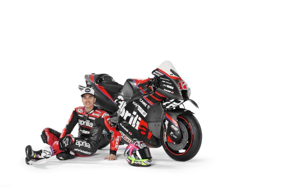 Aprilia RS GP Racing MotoGP 2022 Aleix Espargaró Maverick Viñales 17