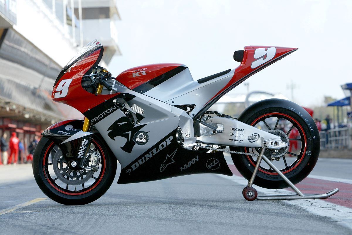 Proton KR de Aoki en 2004. Fuente: Gold & Goose