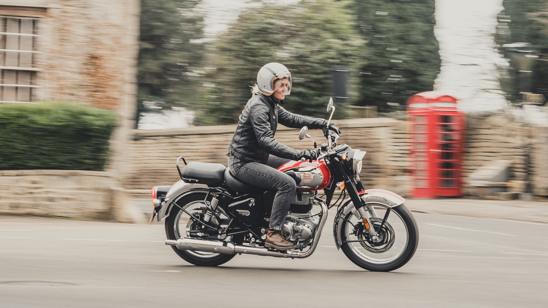 Royal Enfield Classic 350 2022 Ambiente (27)