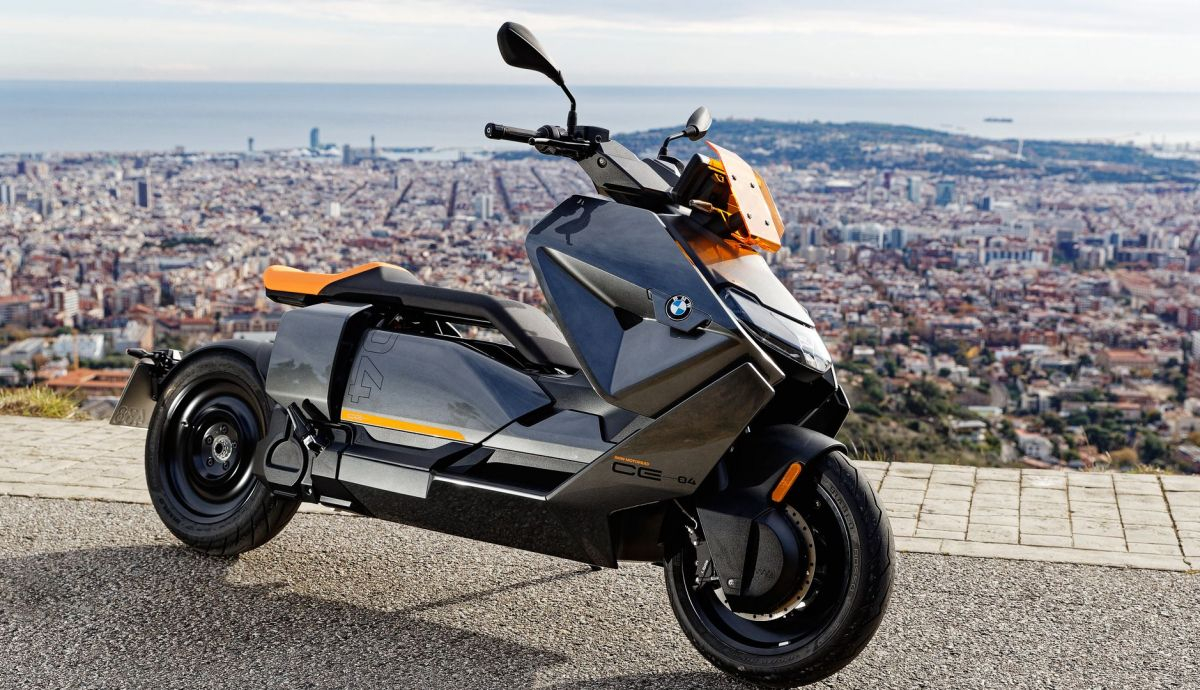 BMW CE 04 MJ 13 03 BMW CE 04 MJ 13 03