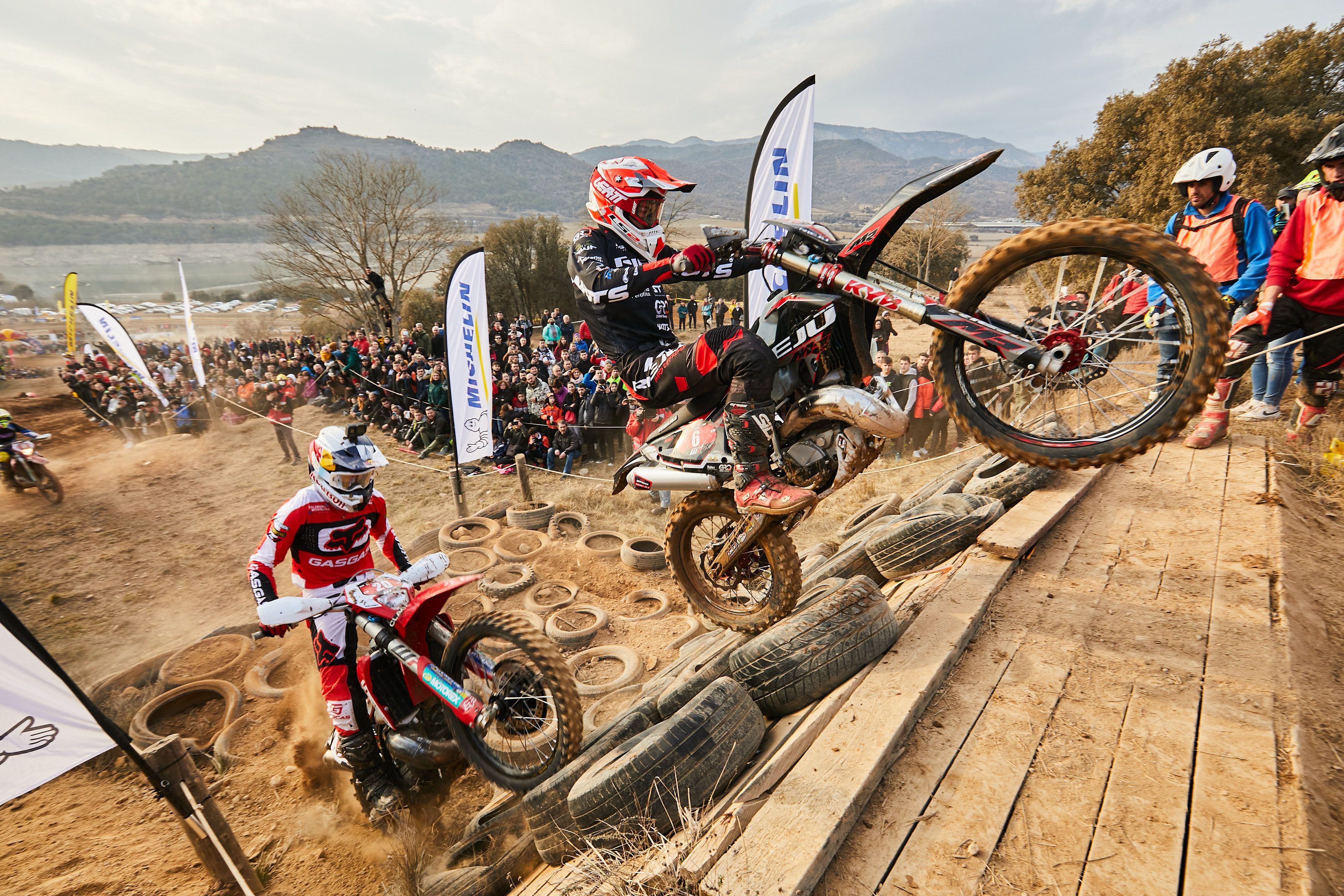  Bassella Race1 2022