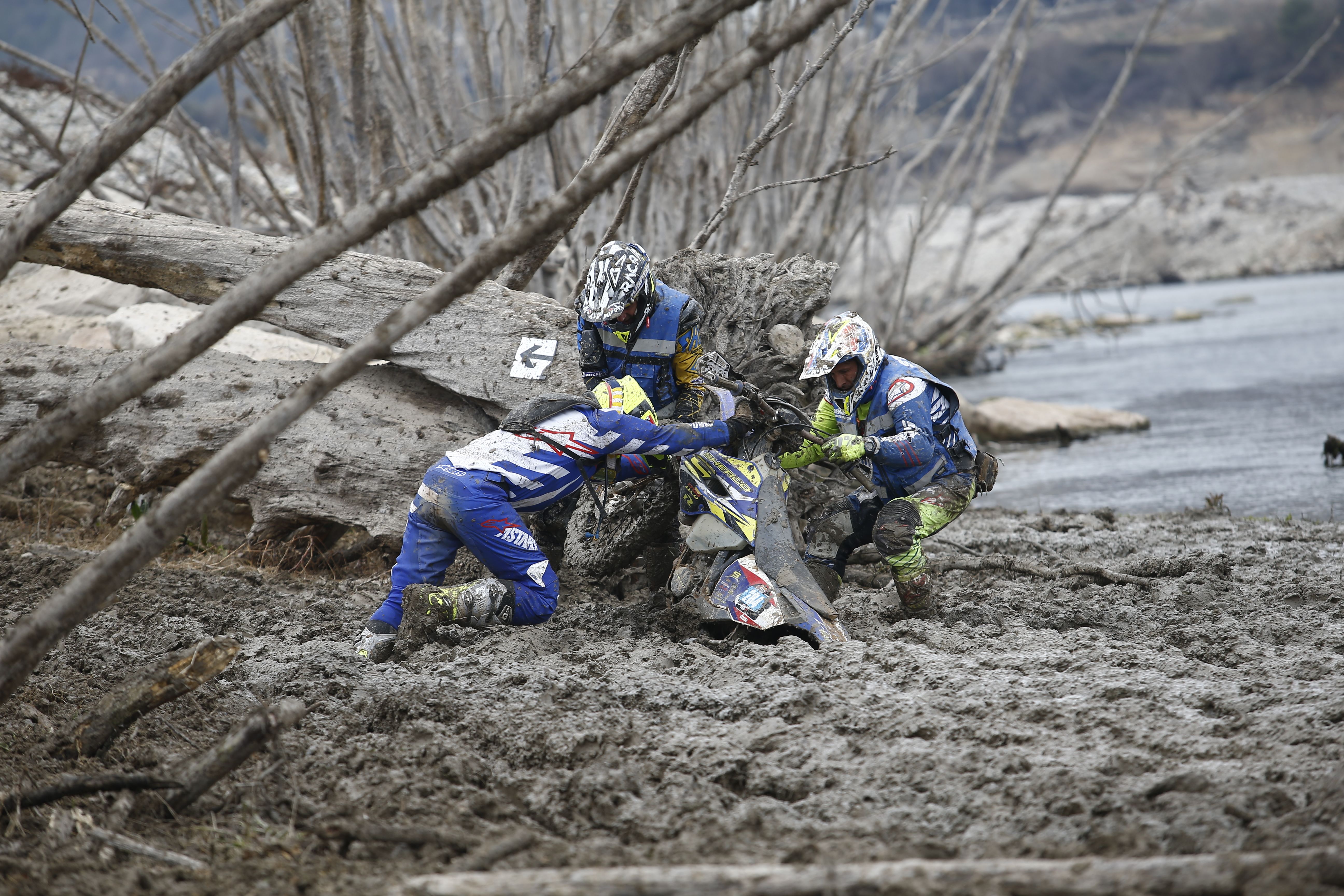 Bassella Race1 2022