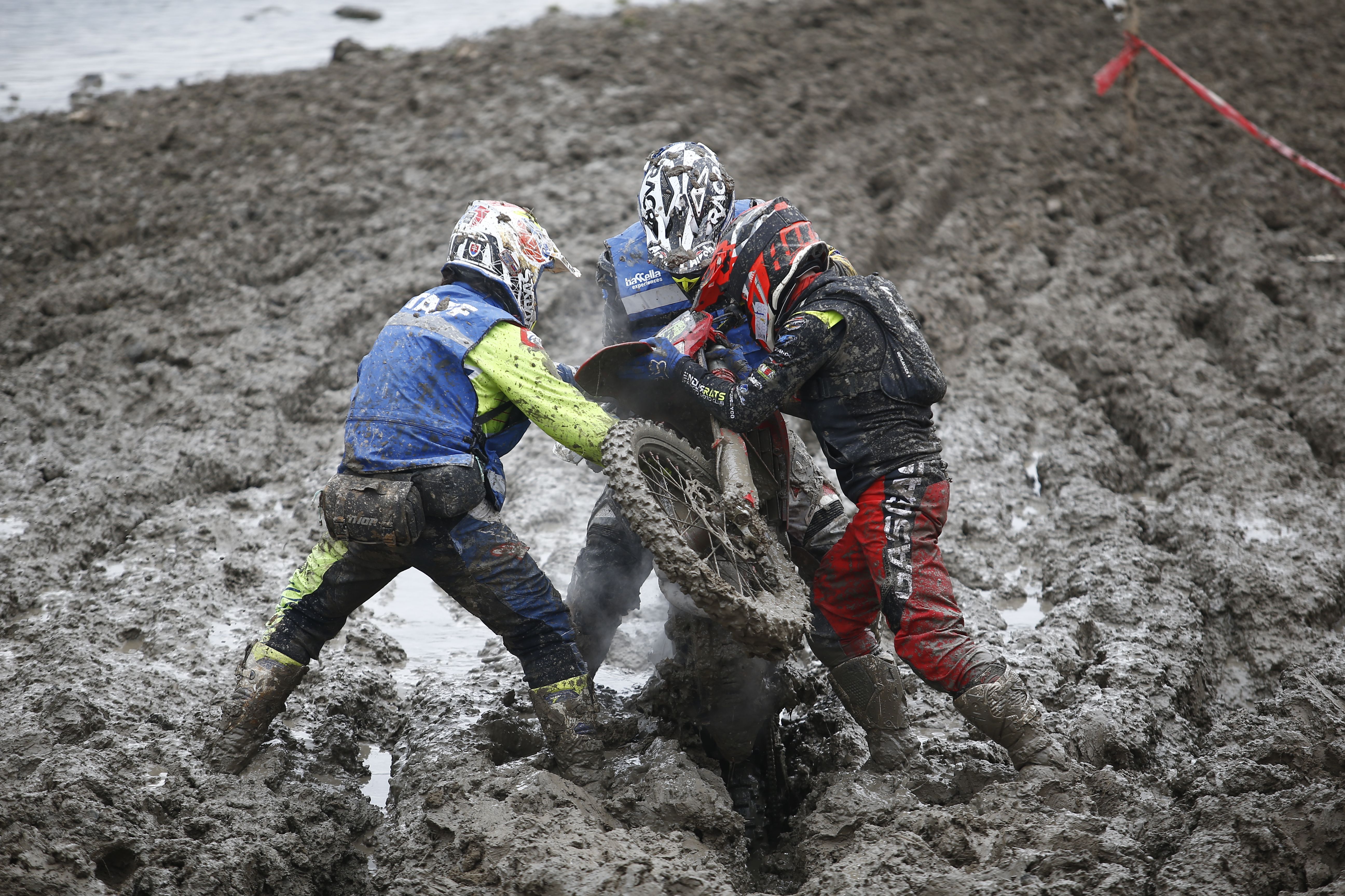 Bassella Race1 2022