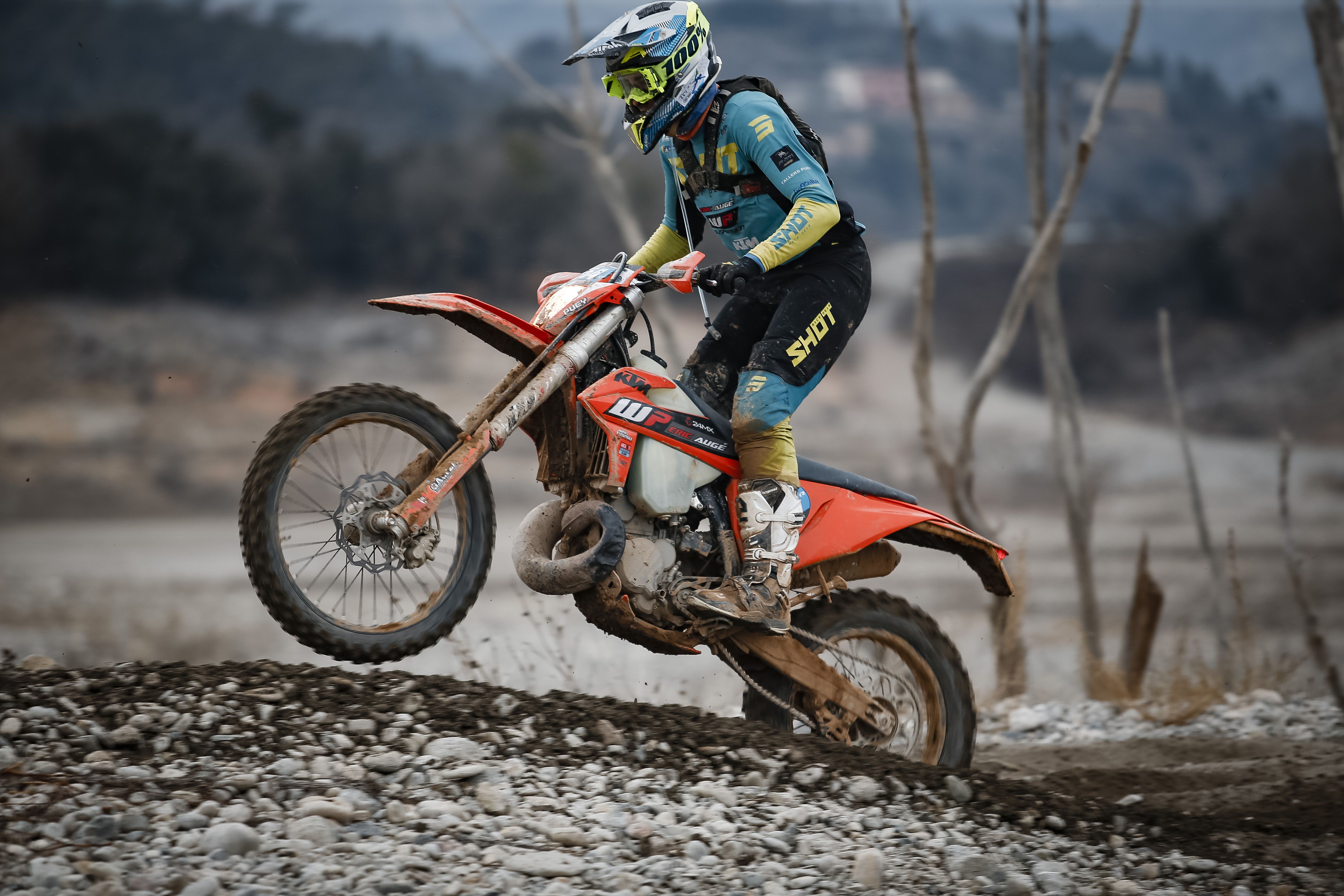 alex puey Bassella Race1 2022