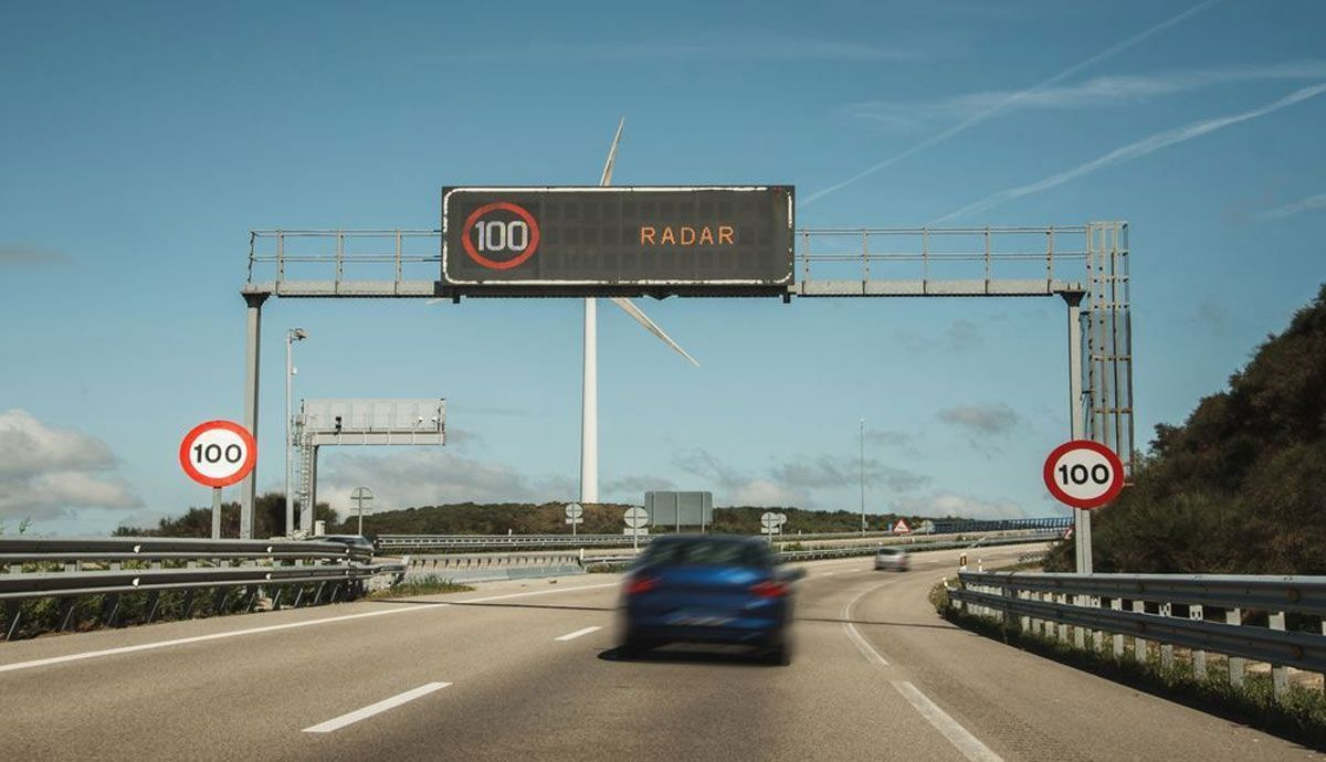Analizamos los márgenes de error de los radares en las carreteras españolas.