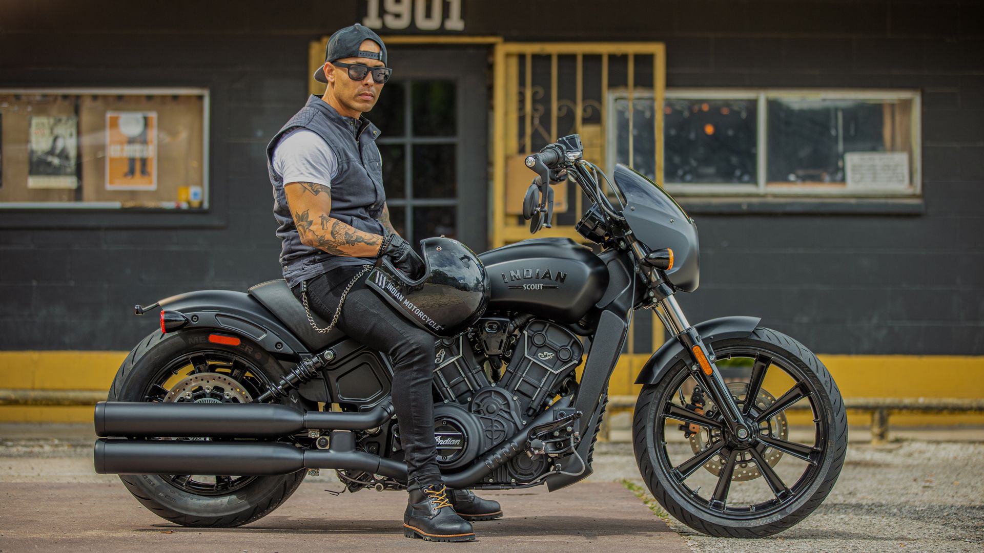 Indian Scout Rouge 2022 Accion (4)