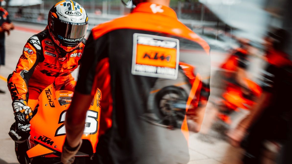 Raúl Fernández será el piloto más joven y KTM la marca más joven de la parrilla de MotoGP 2022