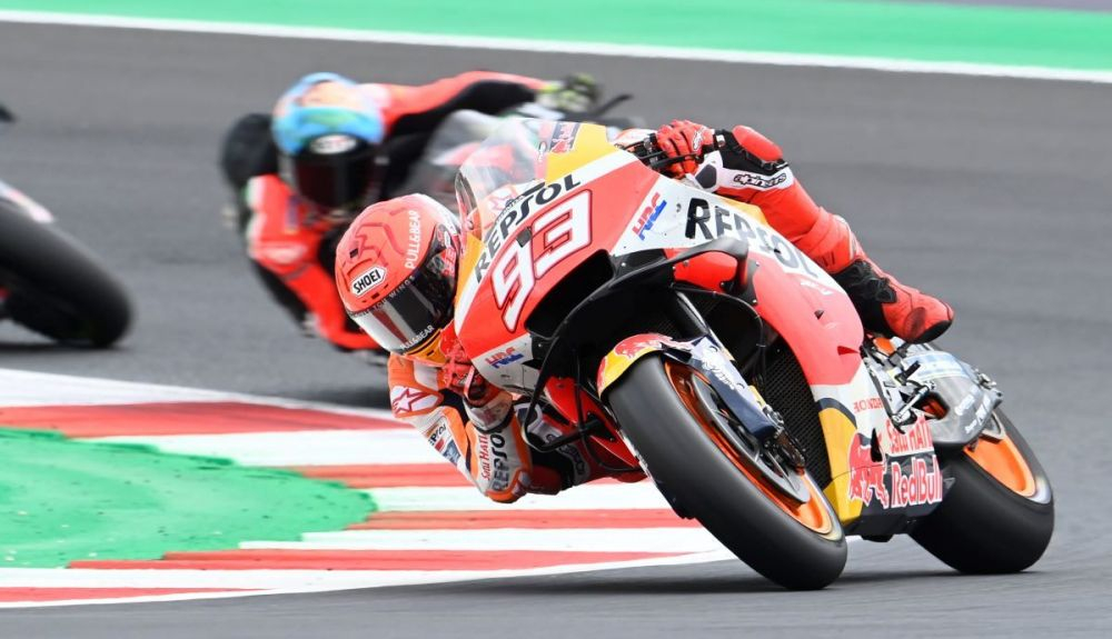 Marc Márquez liderando en Misano en MotoGP. Fuente: Gold & Goose Marc Márquez liderando en Misano en MotoGP. Fuente: Gold & Goose