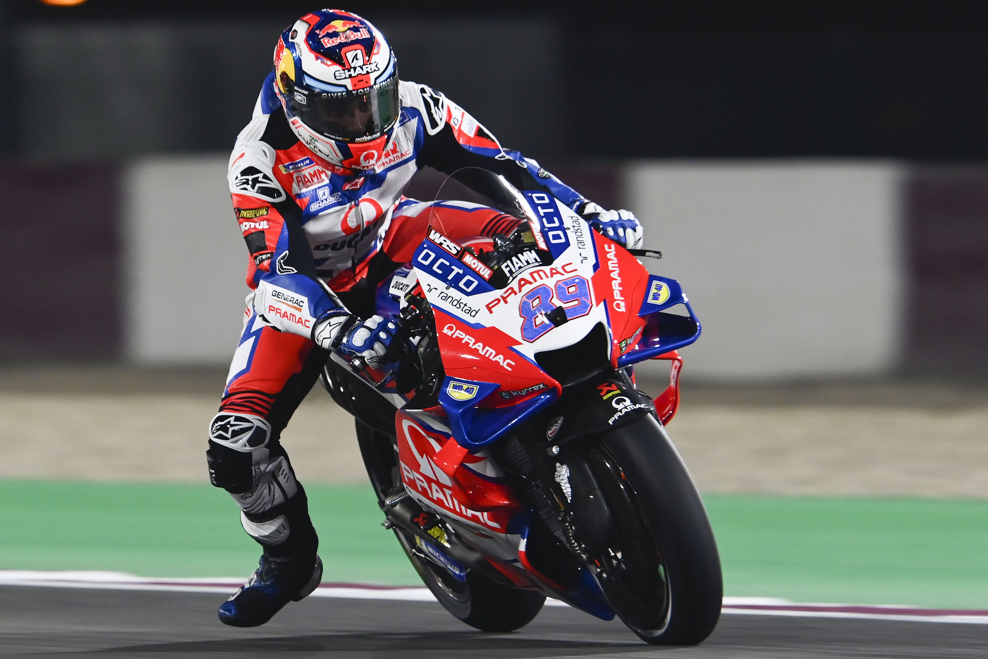 Jorge Martín logra la pole en Qatar y Ducati vuelve a sonreír