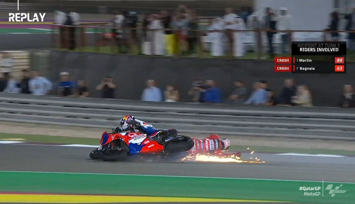 caida pecco bagnaia jorge martin qatar caida pecco bagnaia jorge martin qatar