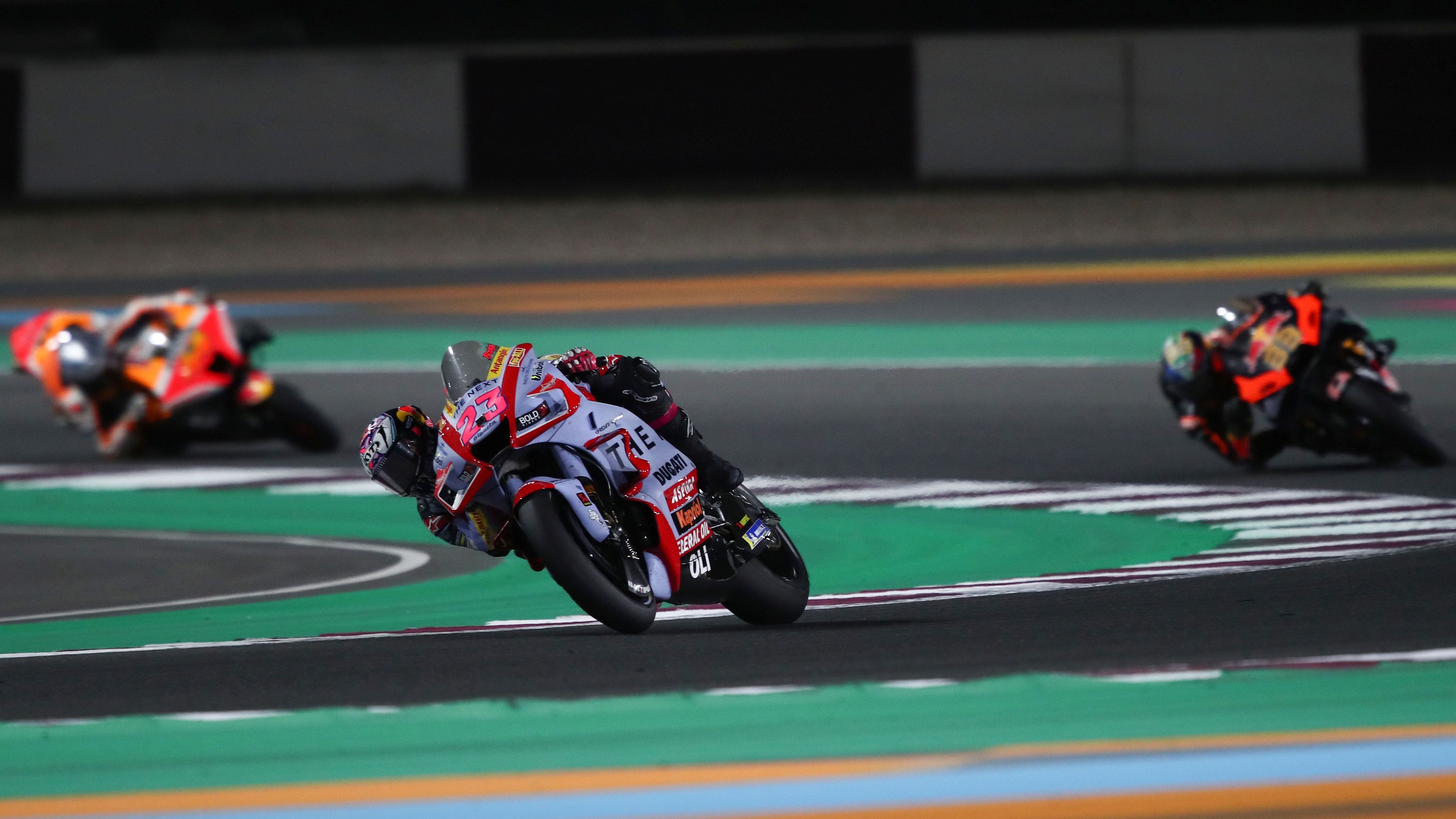 Enea Bastianini ha ganado la carrera de MotoGP 2022 en Qatar ante Brad Binder y Pol Espargaró