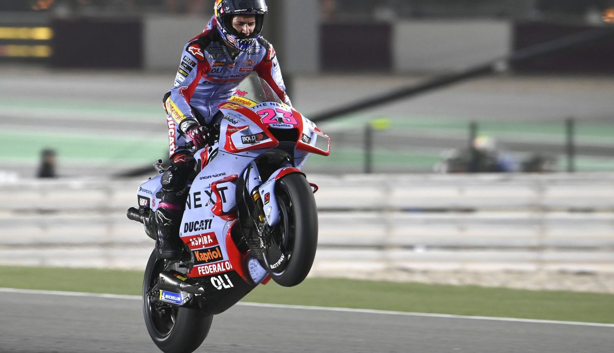 Enea Bastianini celebra en Qatar su primera victoria en MotoGP Enea Bastianini celebra en Qatar su primera victoria en MotoGP