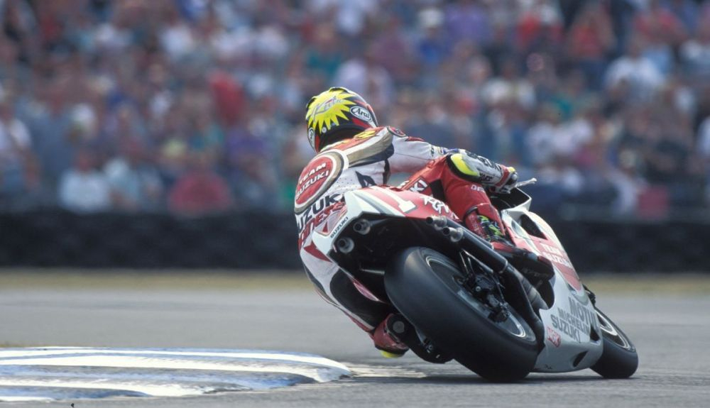 Kevin Schwantz en Donington Park. Fuente: Gold & Goose Kevin Schwantz en Donington Park. Fuente: Gold & Goose