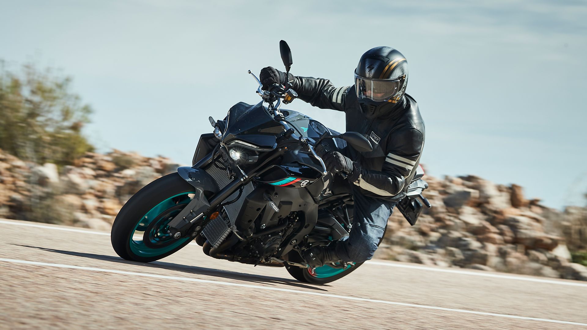 Yamaha MT 10 2022 Accion (5)