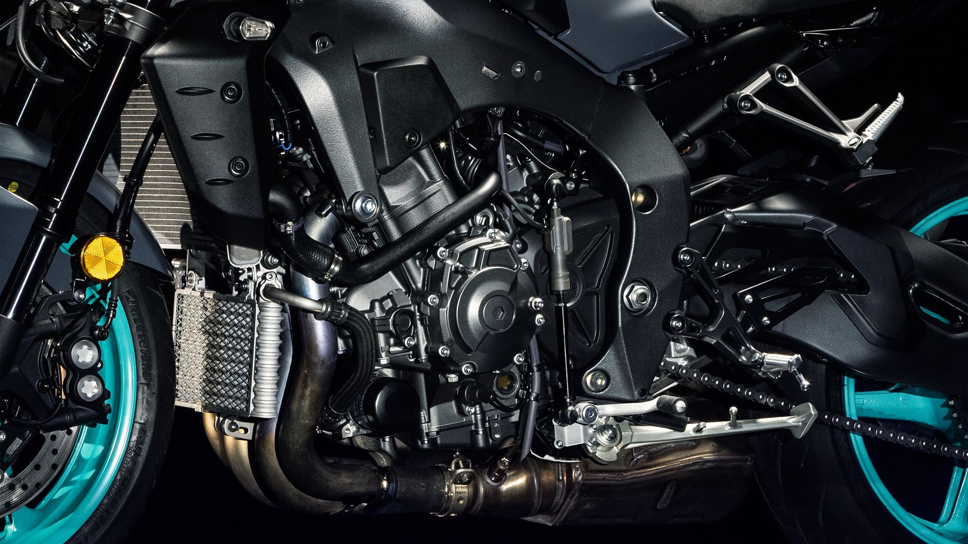 Yamaha MT 10 2022 Detalles (9)