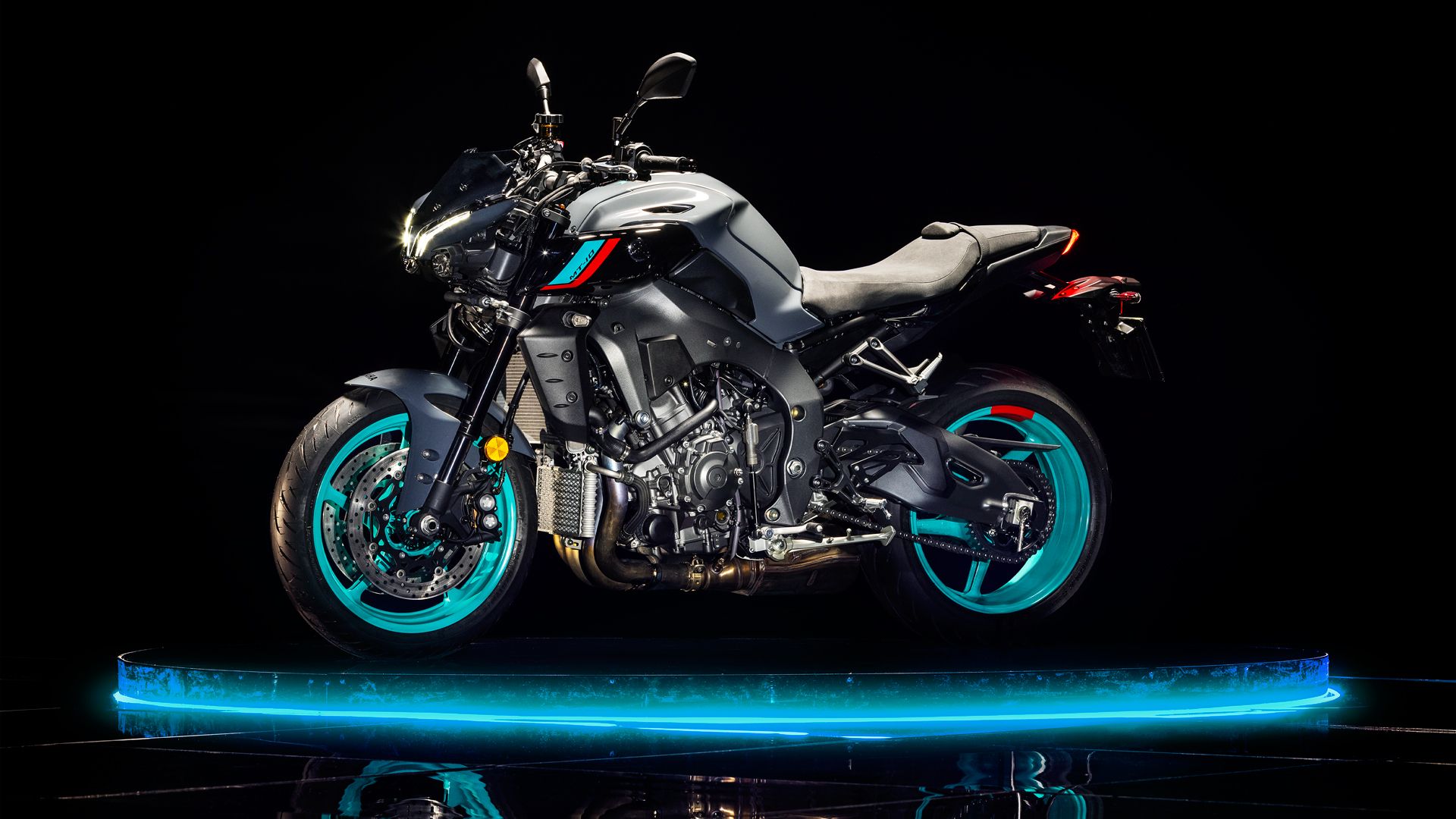 Yamaha MT 10 2022 Estatica (1)