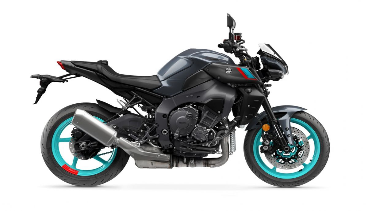 Yamaha MT 10 2022 Esrudio (8)