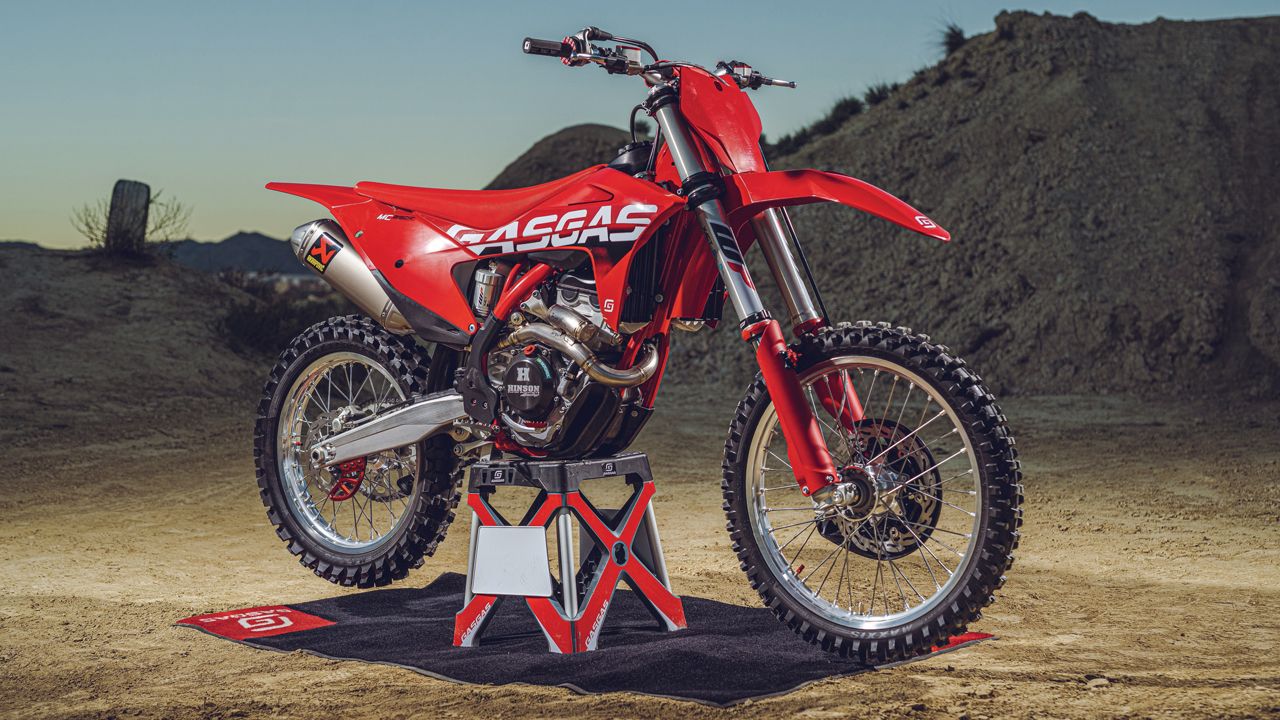 GASGAS MC 250F 2023 (modelo dotado con accesorios no originales)