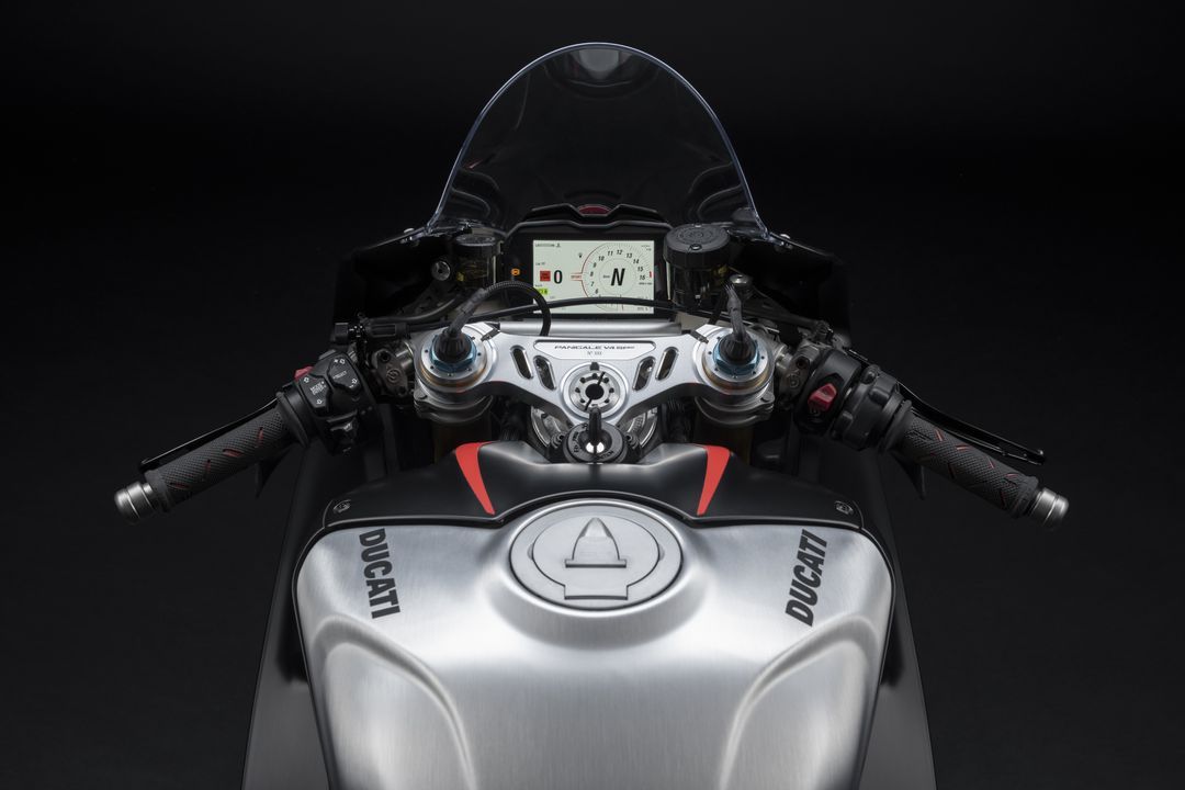 Ducati Panigale V4 SP2 2022 Detalles (7) resultado