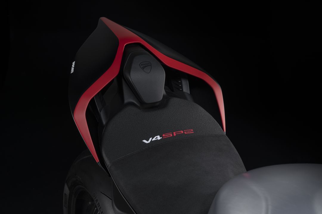 Ducati Panigale V4 SP2 2022 Detalles (12) resultado