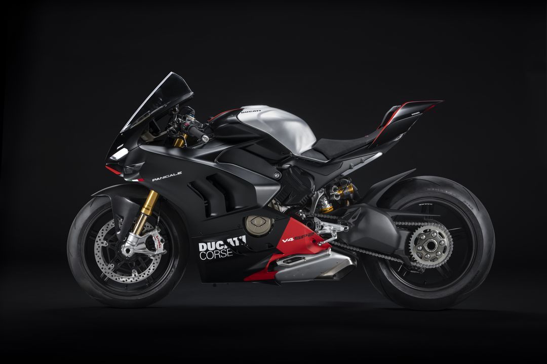 Ducati Panigale V4 SP2 2022 Estudio (1) resultado