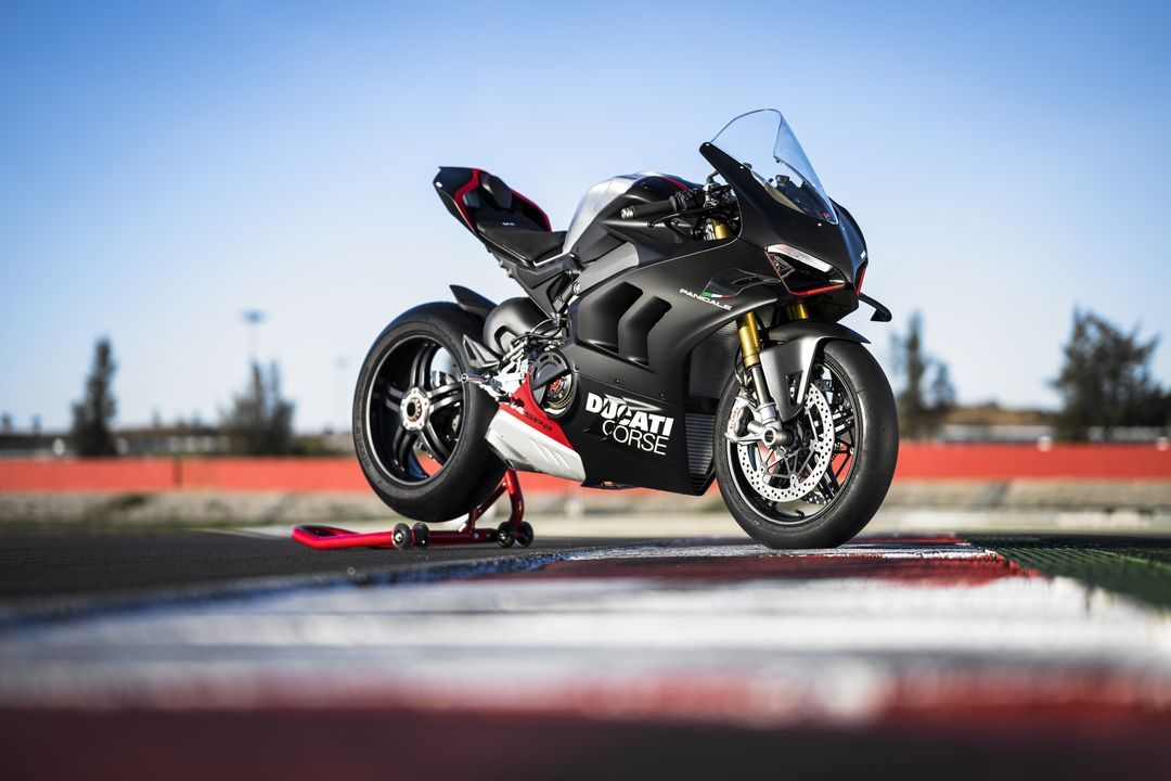 Ducati Panigale V4 SP2 Estatica (3) resultado