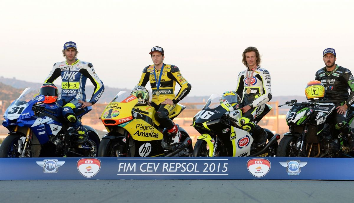 Carmelo Morales, Edgar Pons, Nicolò Bulega y Joan Sardanyons, 2015, foto campeones FIM CEV Carmelo Morales, Edgar Pons, Nicolò Bulega y Joan Sardanyons, 2015, foto campeones FIM CEV