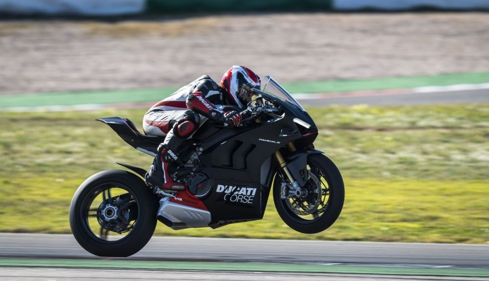 Ducati Panigale V4 SP2 2022 Accion (6) resultado Ducati Panigale V4 SP2 2022 Accion (6) resultado