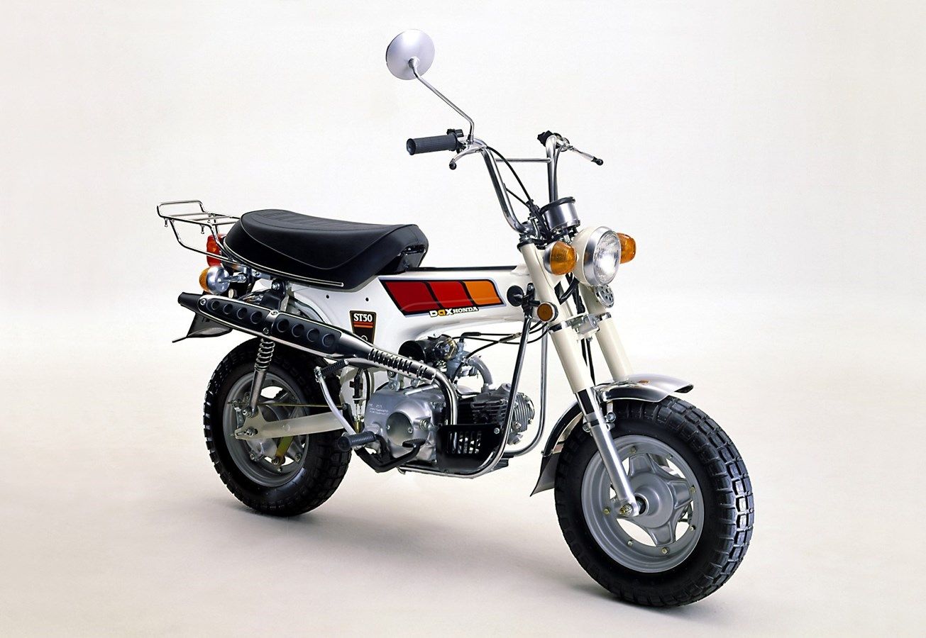 364461 23YM HONDA ST125 DAX