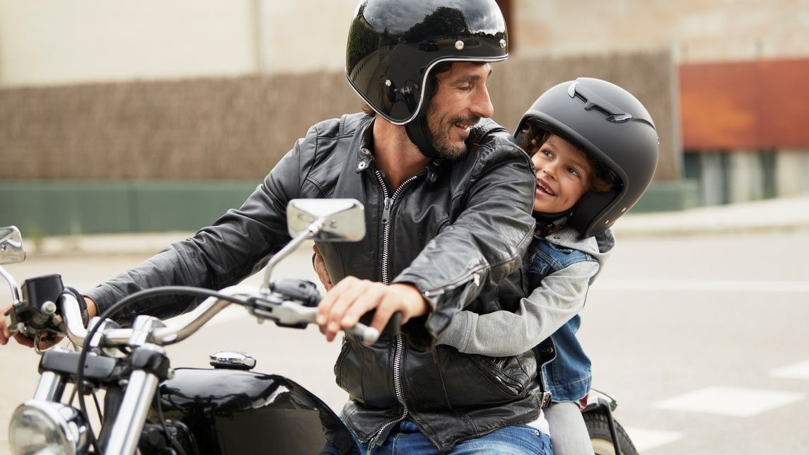 Regala MOTOCICLISMO en el Día del Padre