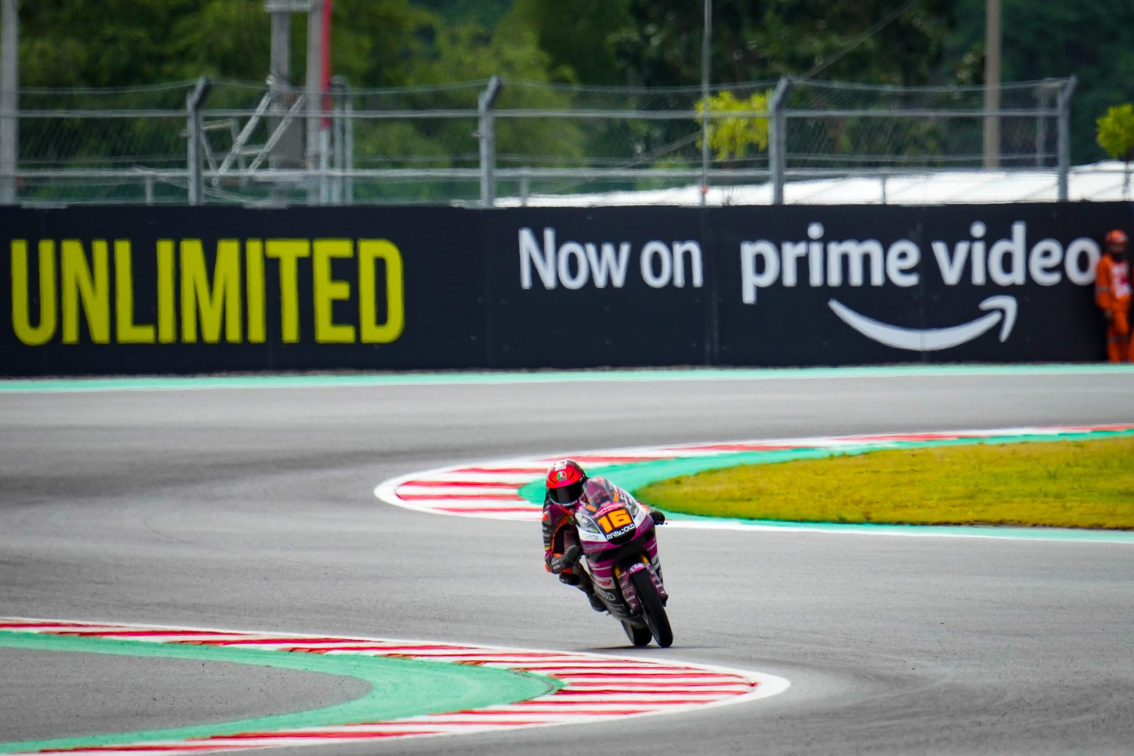 El líder Andrea Migno se estrena al frente en Indonesia
