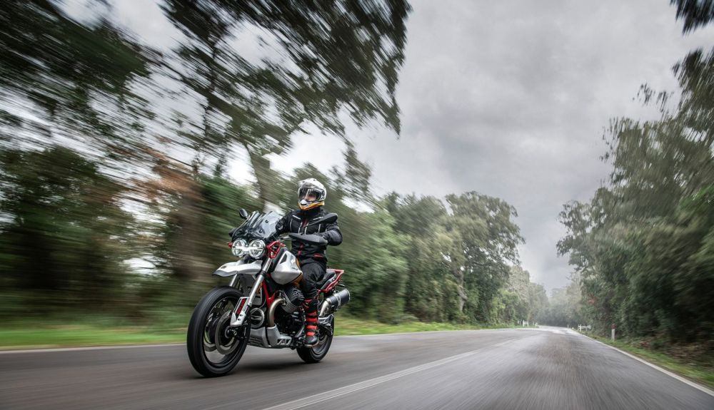 Moto Guzzi Experience 20221 1